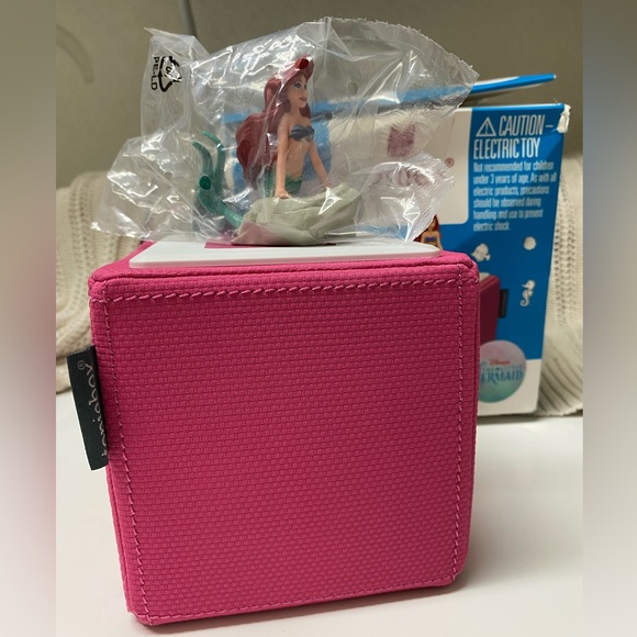 Tonies Starter Set with Little Mermaid Figure - Picture 6 of 6